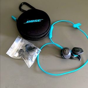 Bose Bluetooth Soundsport Headphones